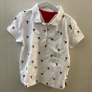 BNWT - Tommy Hilfiger girls shirt with hearts size S/P (6-7)